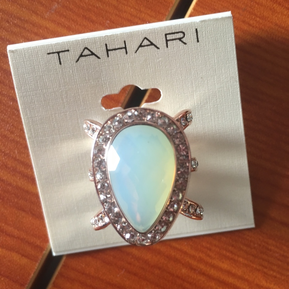 Tahari Iridescent Jade & Rhinestones Elegant Ring